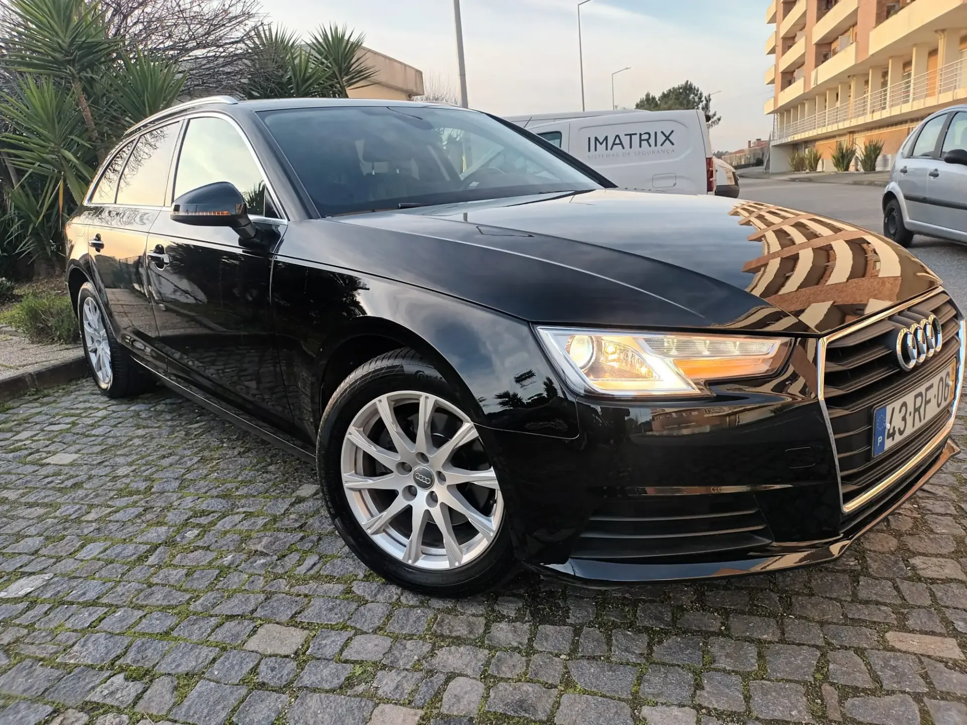 Audi A4 Avant 2.0 TDI Advance 2