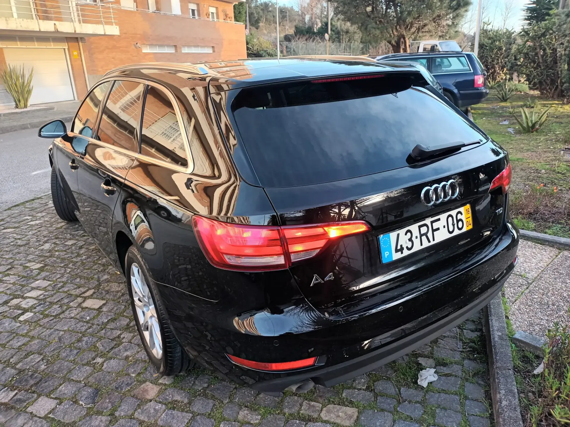 Audi A4 Avant 2.0 TDI Advance 18
