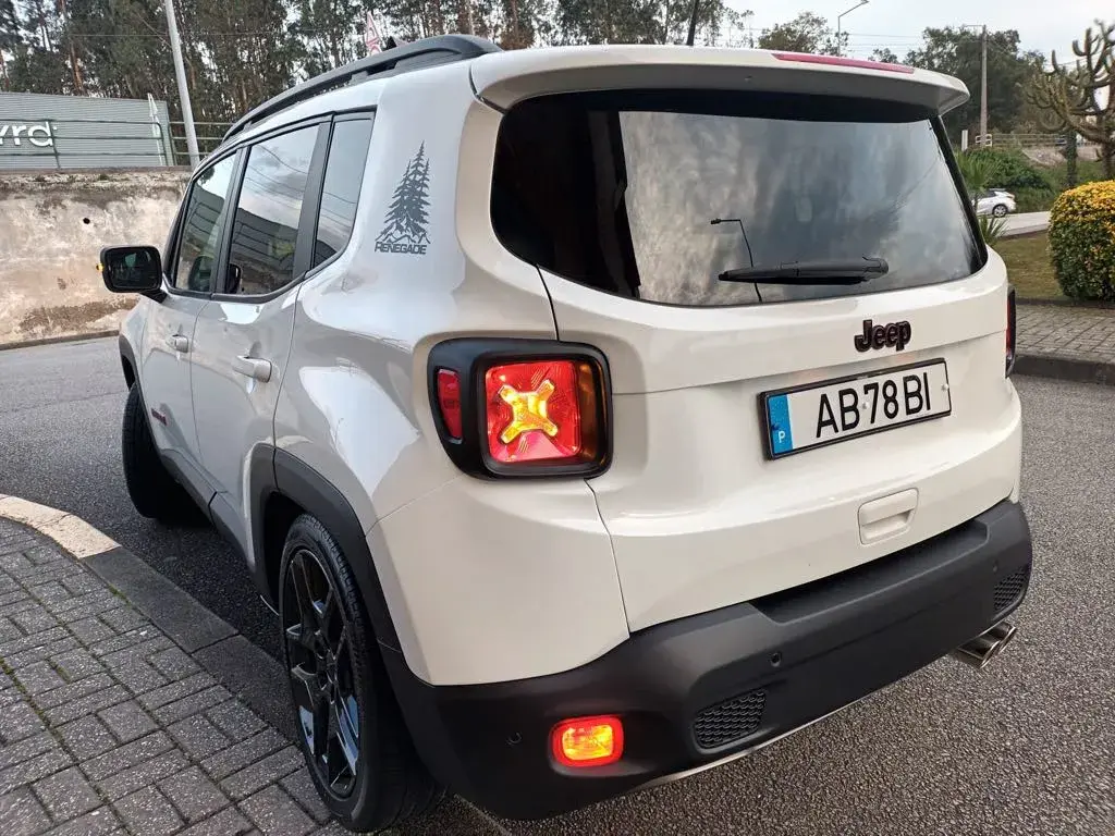 Jeep Renegade 1.0 T Orange Edition 6