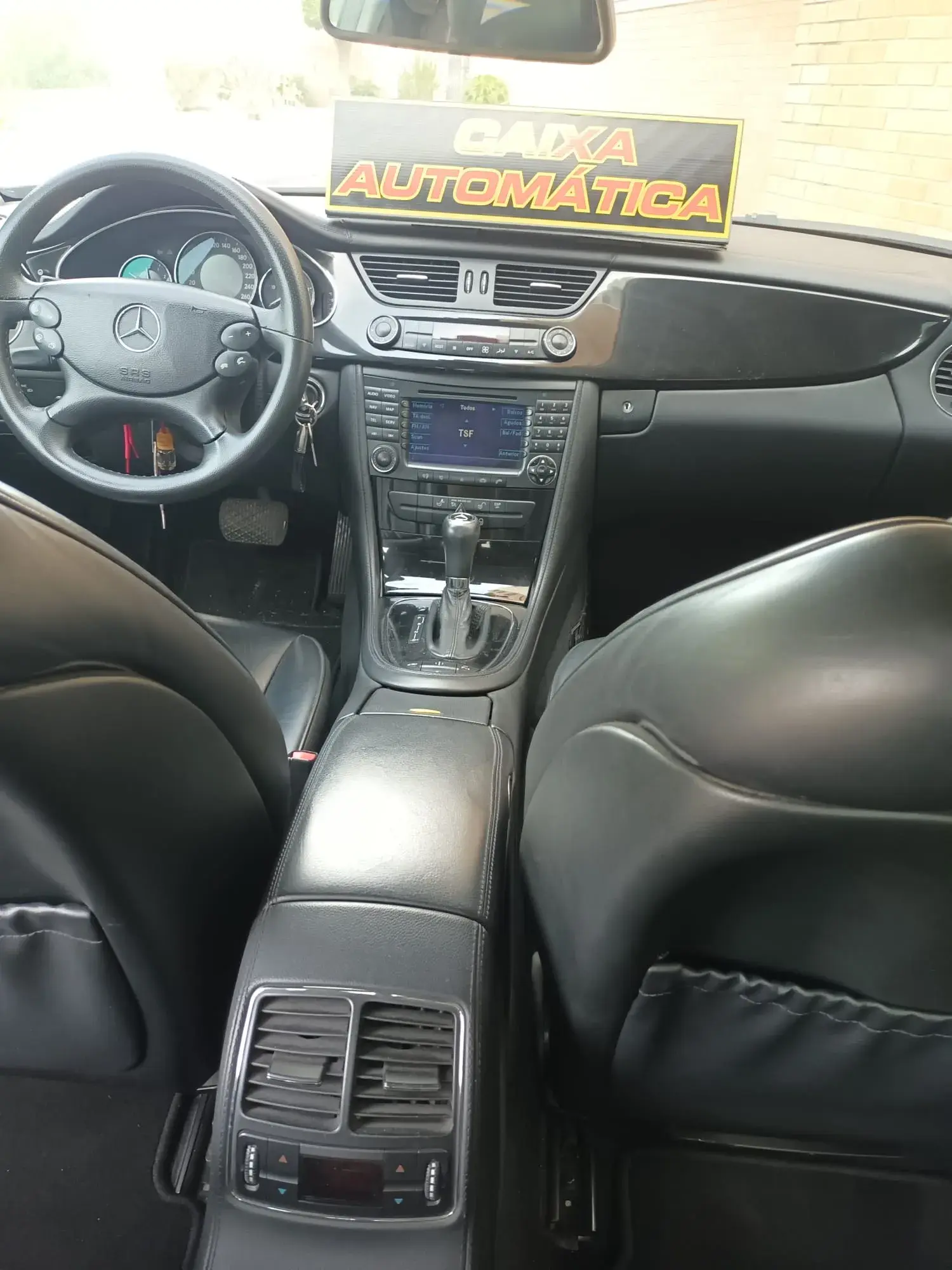 Mercedes-Benz CLS 320 CDi 13