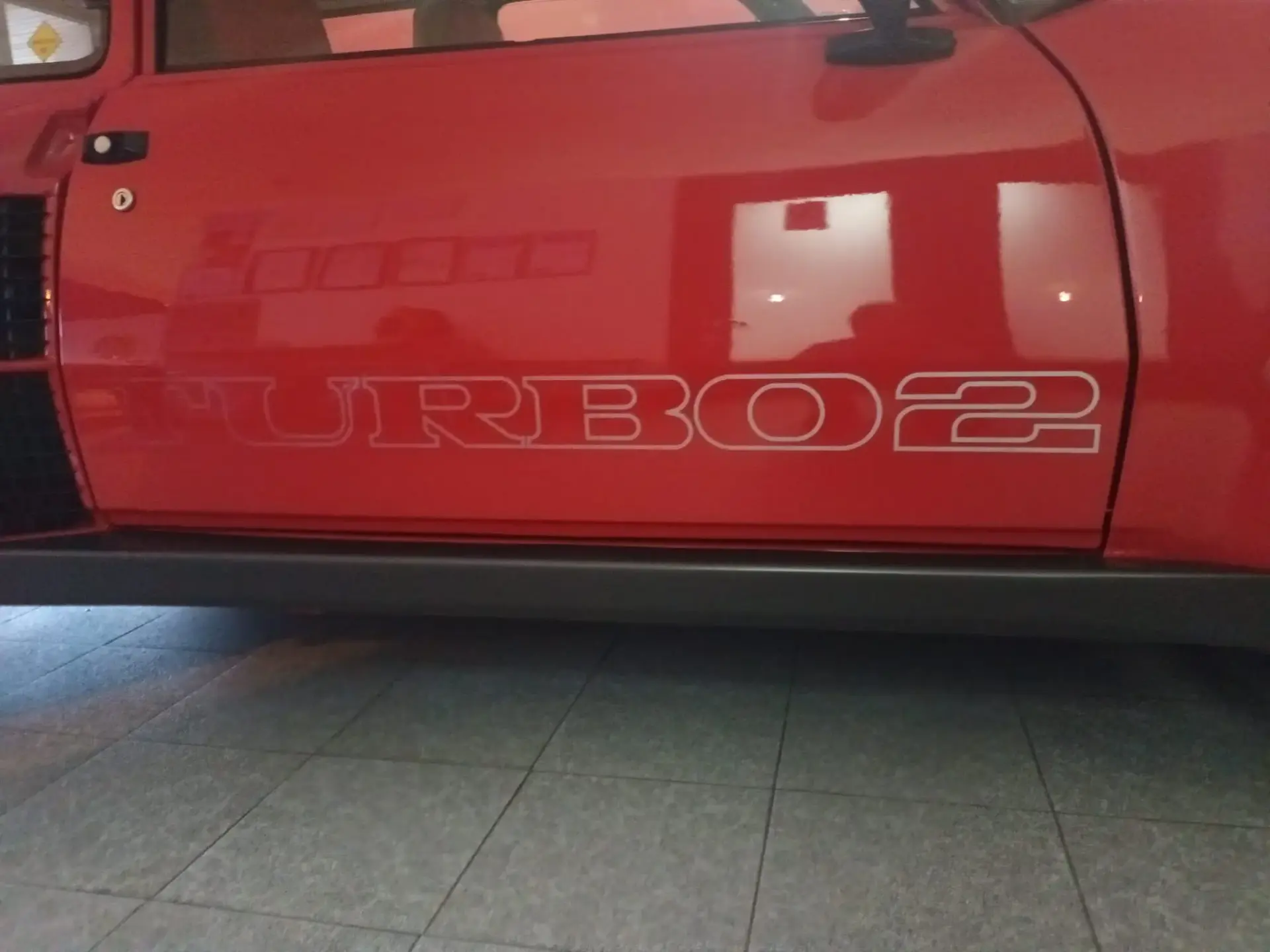 Renault 5 Turbo 2 10