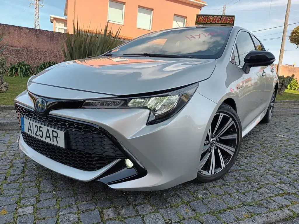 Toyota Corolla 1.8 Hybrid Comfort 4