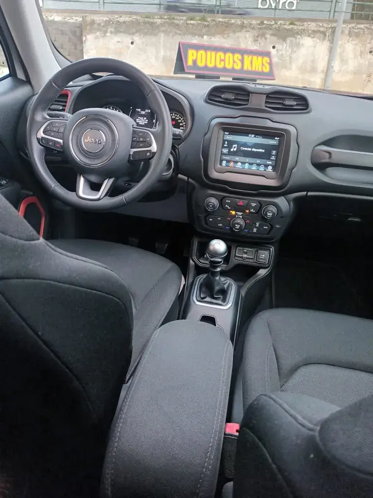 Jeep Renegade 1.0 T Orange Edition 13