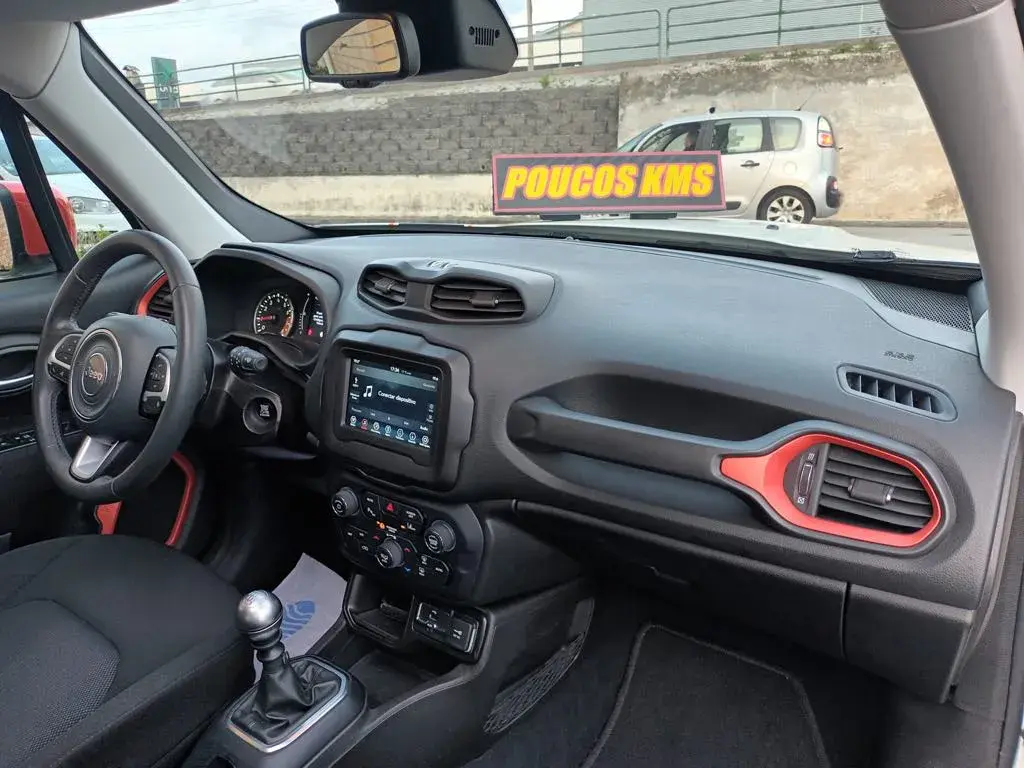 Jeep Renegade 1.0 T Orange Edition 21