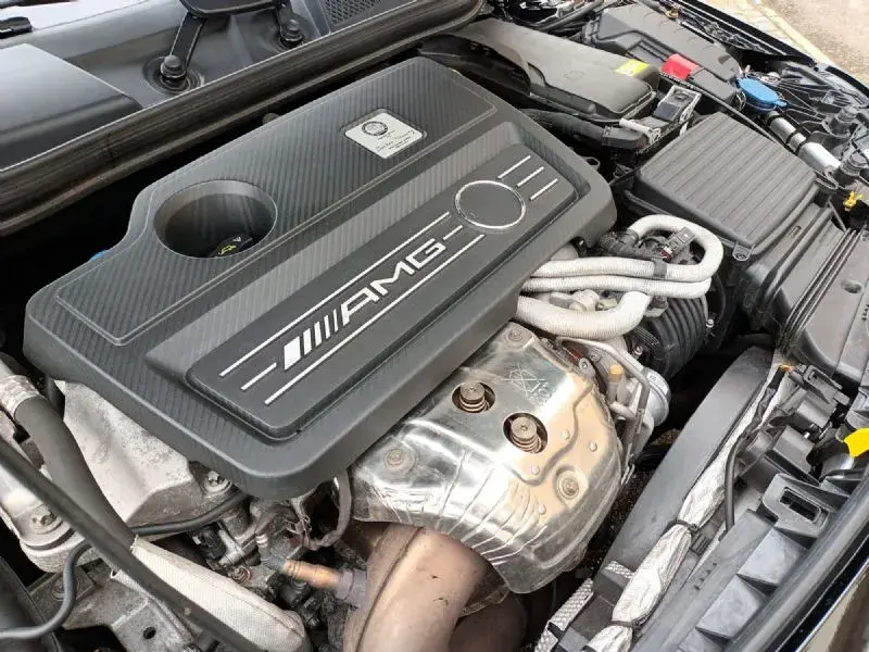 Mercedes-Benz A 45 AMG 4-Matic 26