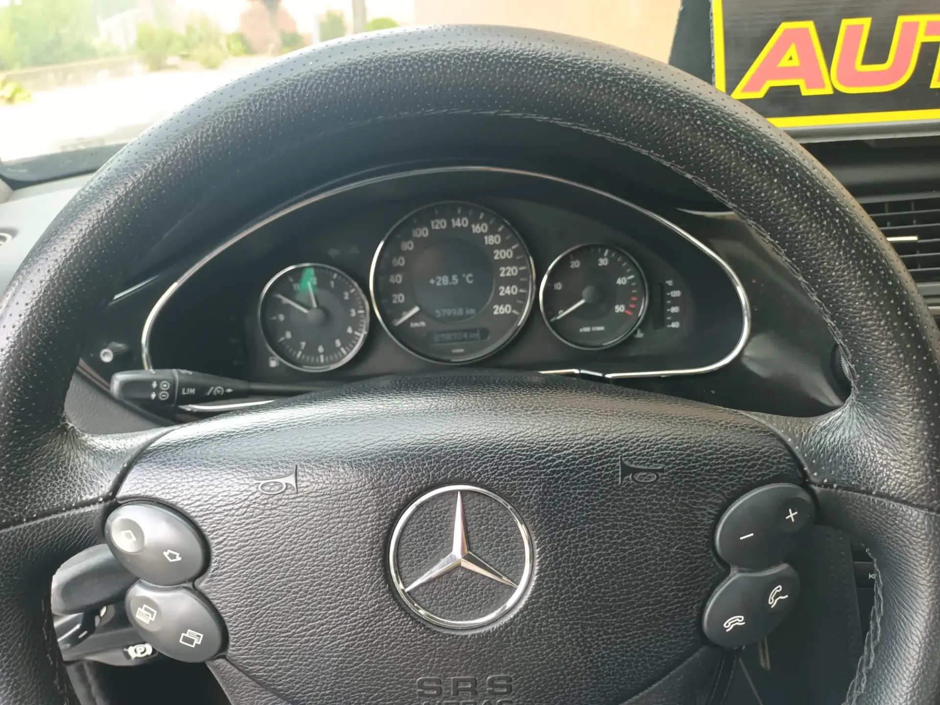 Mercedes-Benz CLS 320 CDi 17