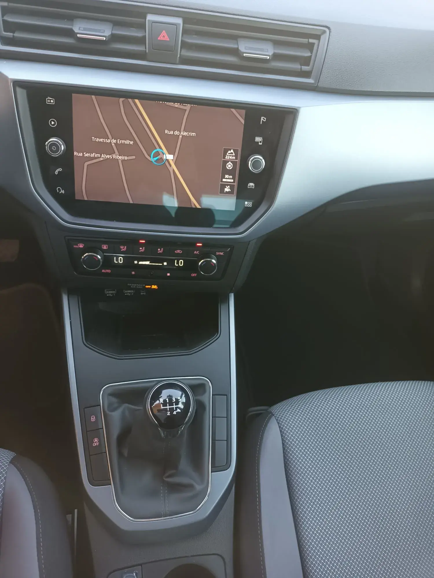 SEAT Arona 1.6 TDI Style 13