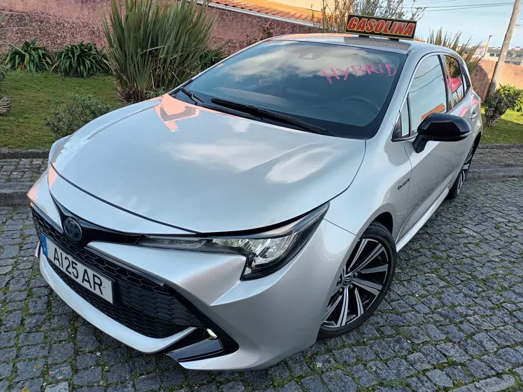 Toyota Corolla 1.8 Hybrid Comfort 5