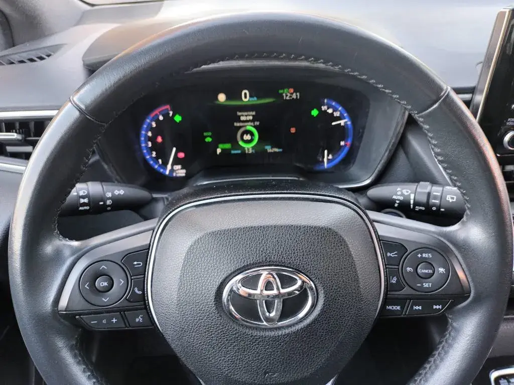 Toyota Corolla 1.8 Hybrid Comfort 14