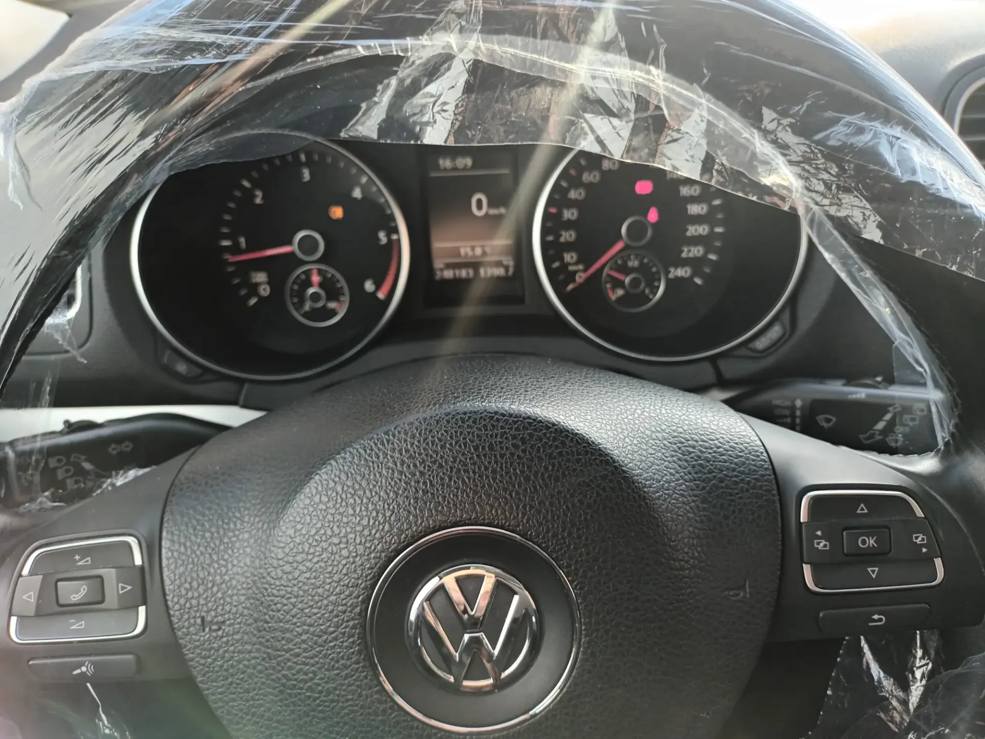 Volkswagen Golf Variant 1.6 TDi Highline 14