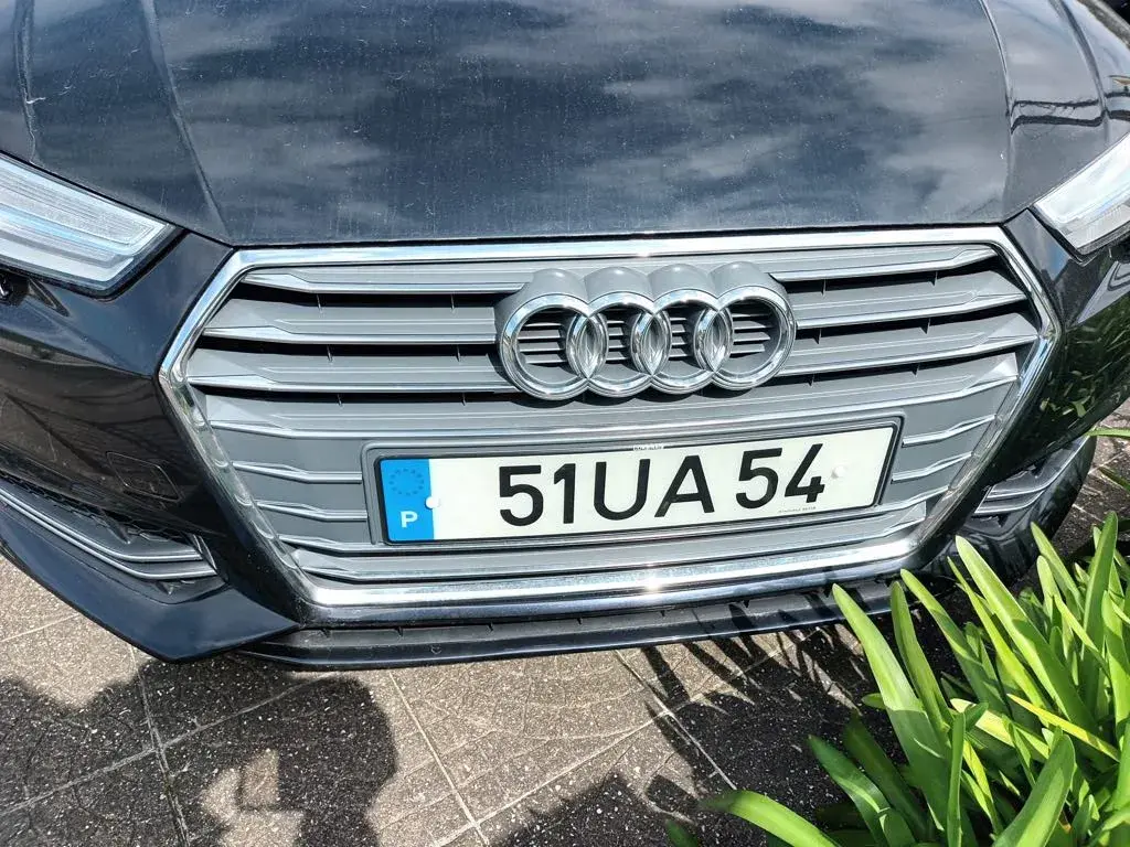 Audi A4 Avant 2.0 TDi Business Line S-line 5