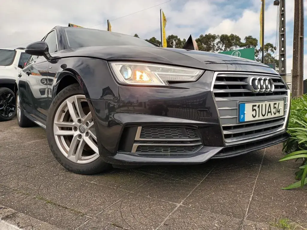 Audi A4 Avant 2.0 TDi Business Line S-line 7