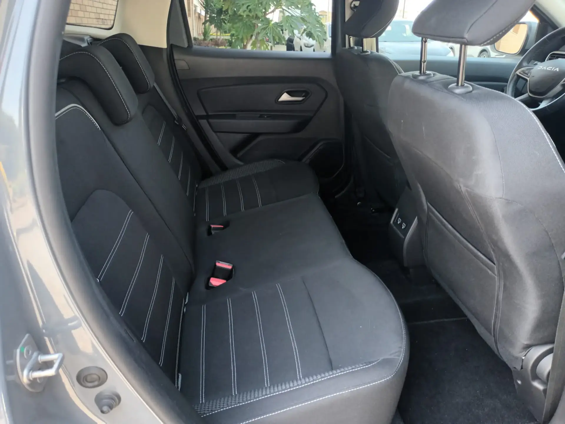 Dacia Duster 1.0 TCe Journey 16