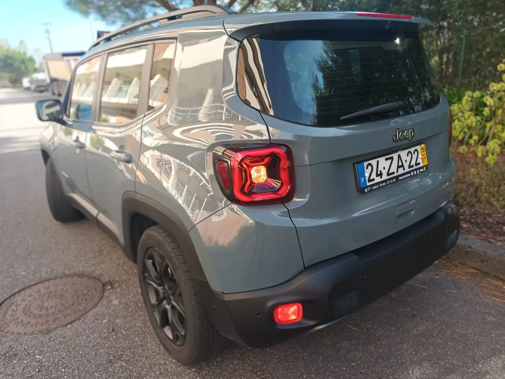 Jeep Renegade 1.0 T Limited 7