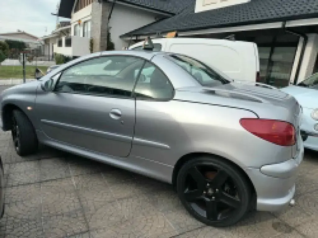 Peugeot 206 CC 2.0 4