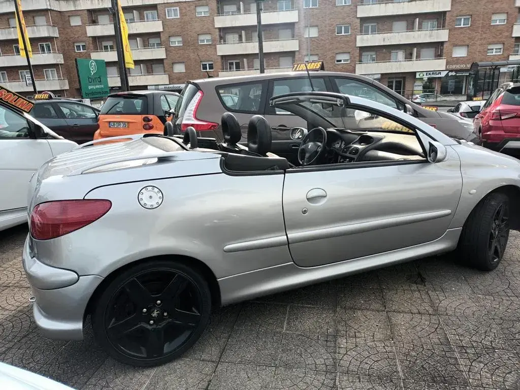 Peugeot 206 CC 2.0 9