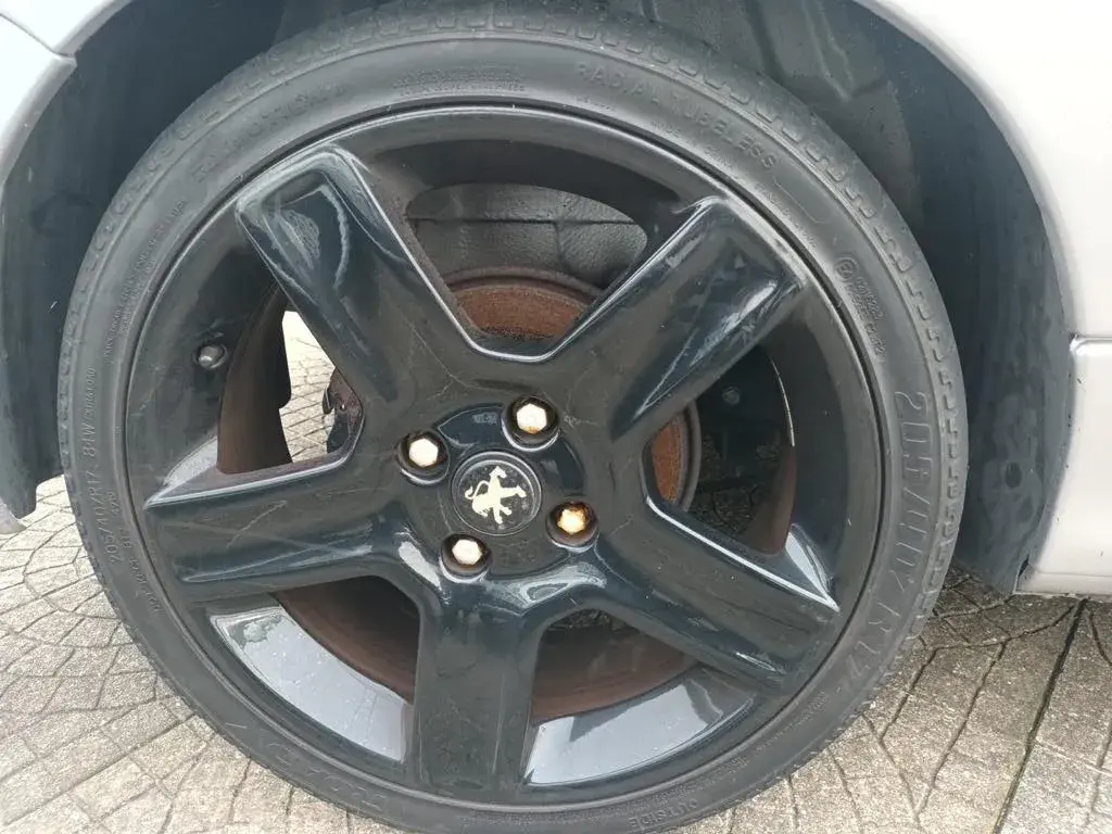 Peugeot 206 CC 2.0 16