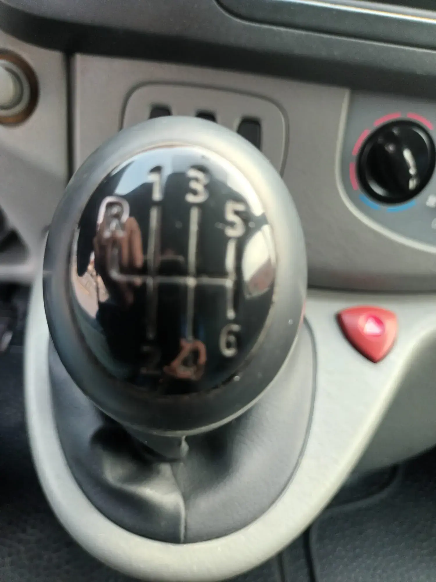 Renault Trafic 2.0 dCi L2H2 1.2T90 18