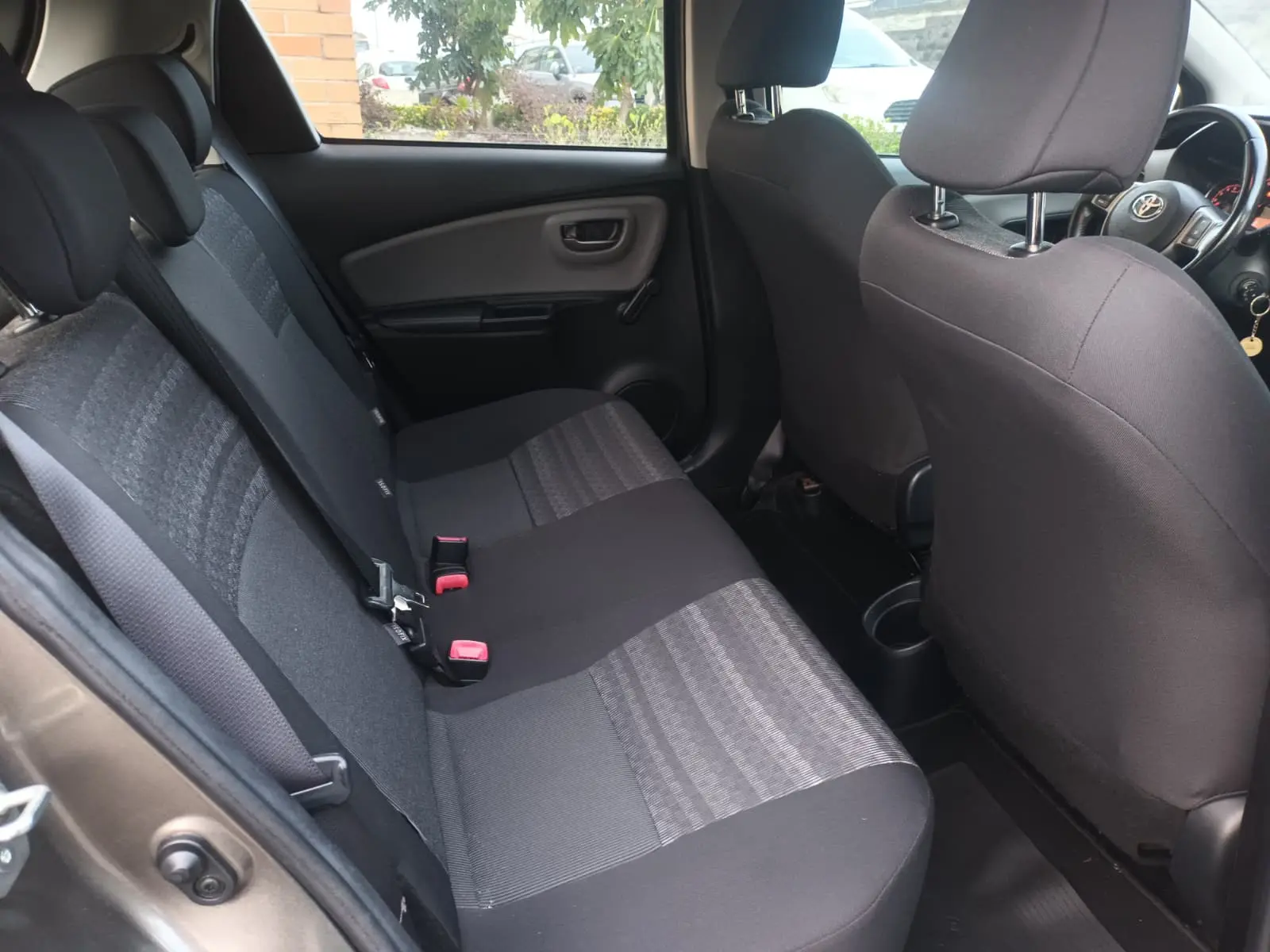 Toyota Yaris 1.4 D-4D Comfort 15