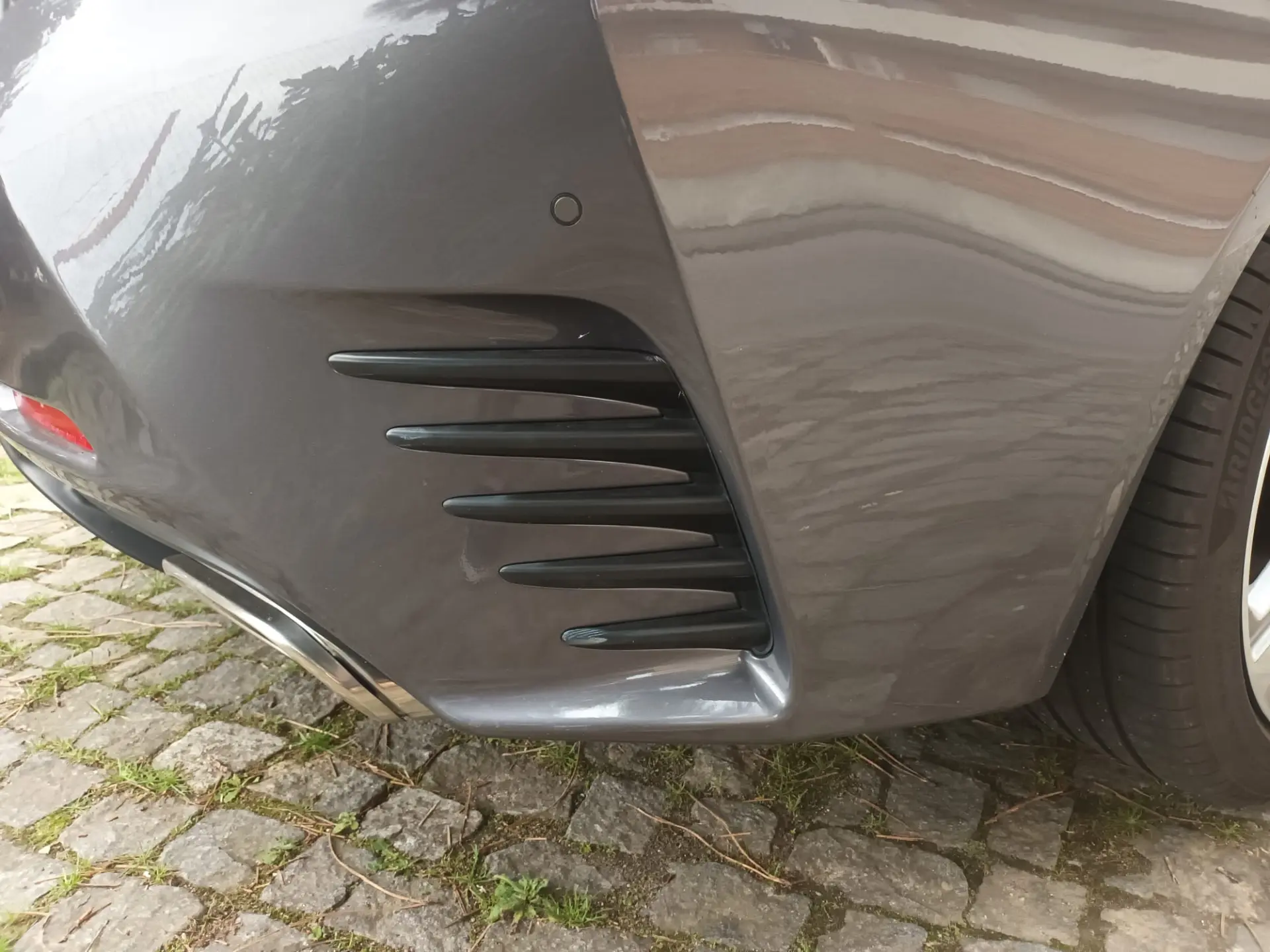 Lexus RC 300h F Sport 9