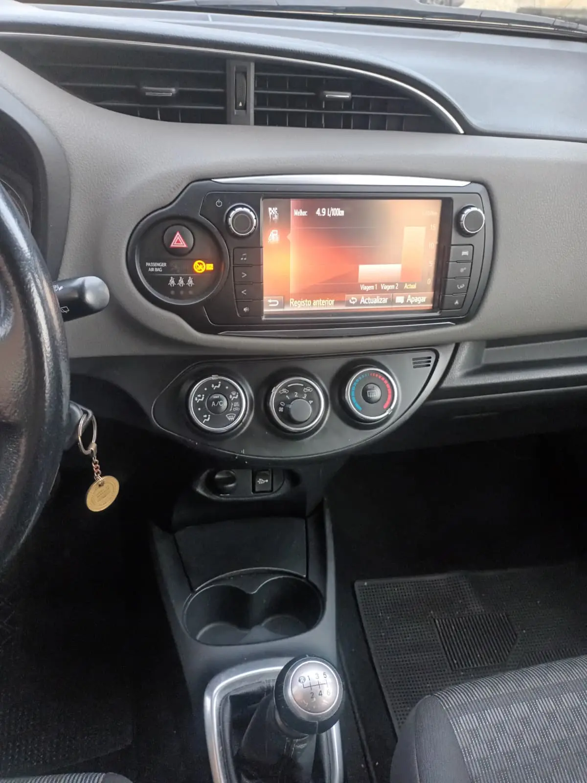 Toyota Yaris 1.4 D-4D Comfort 23