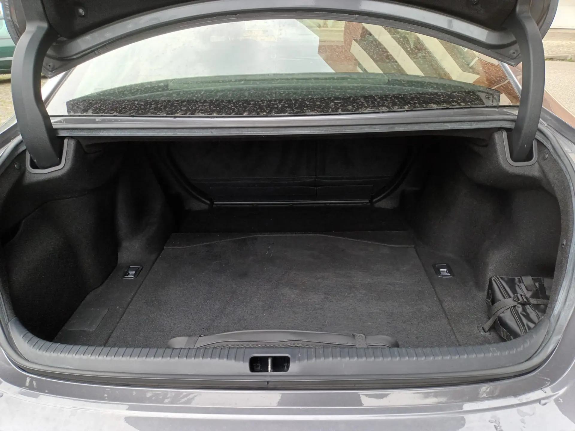 Lexus RC 300h F Sport 15