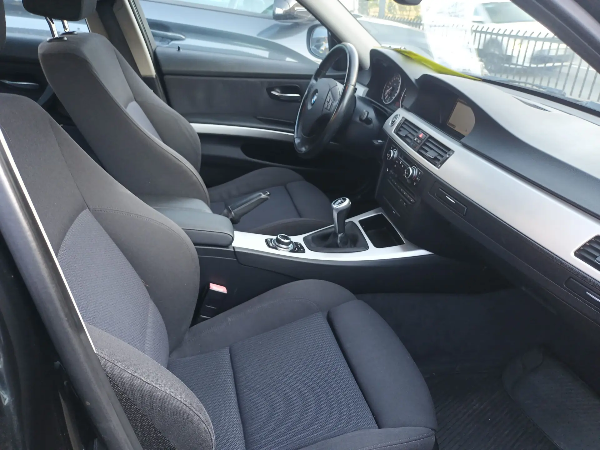 BMW 320 d Navigation 12