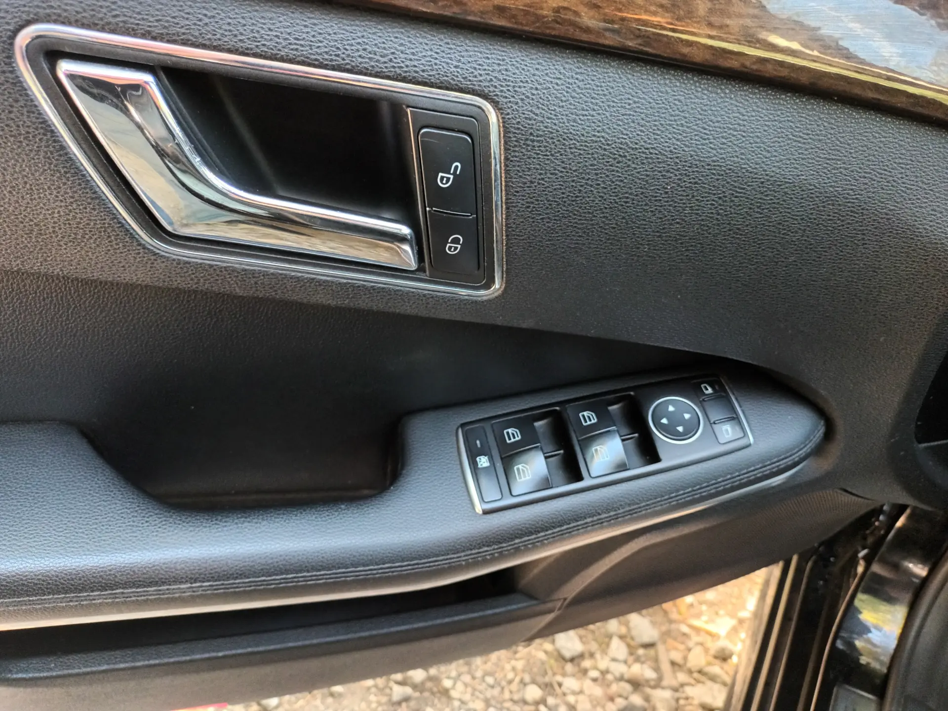 Mercedes-Benz E 200 BlueTEC Avantgarde Auto 18
