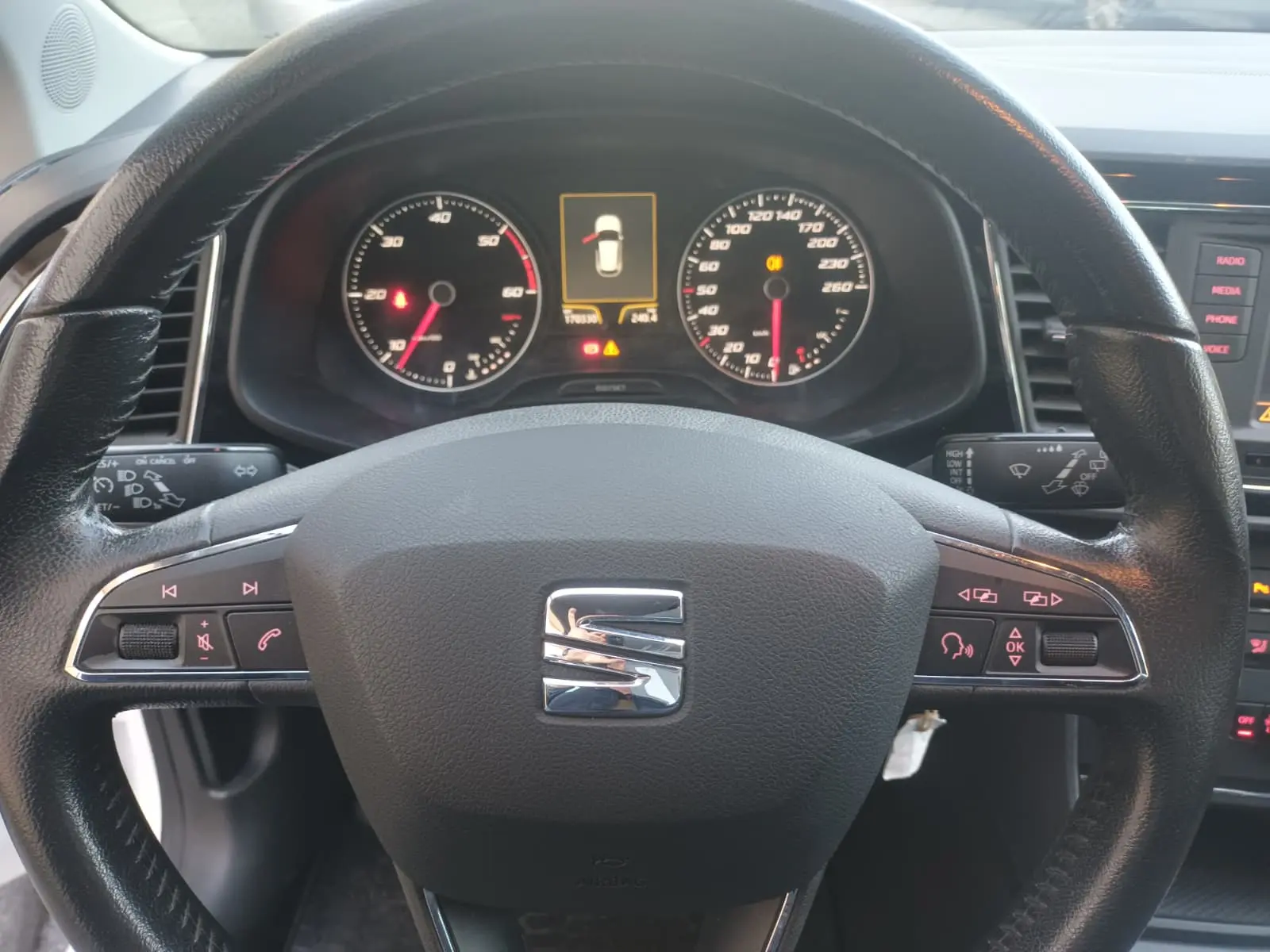 SEAT Leon 1.6 TDI Style Ecomotive 18