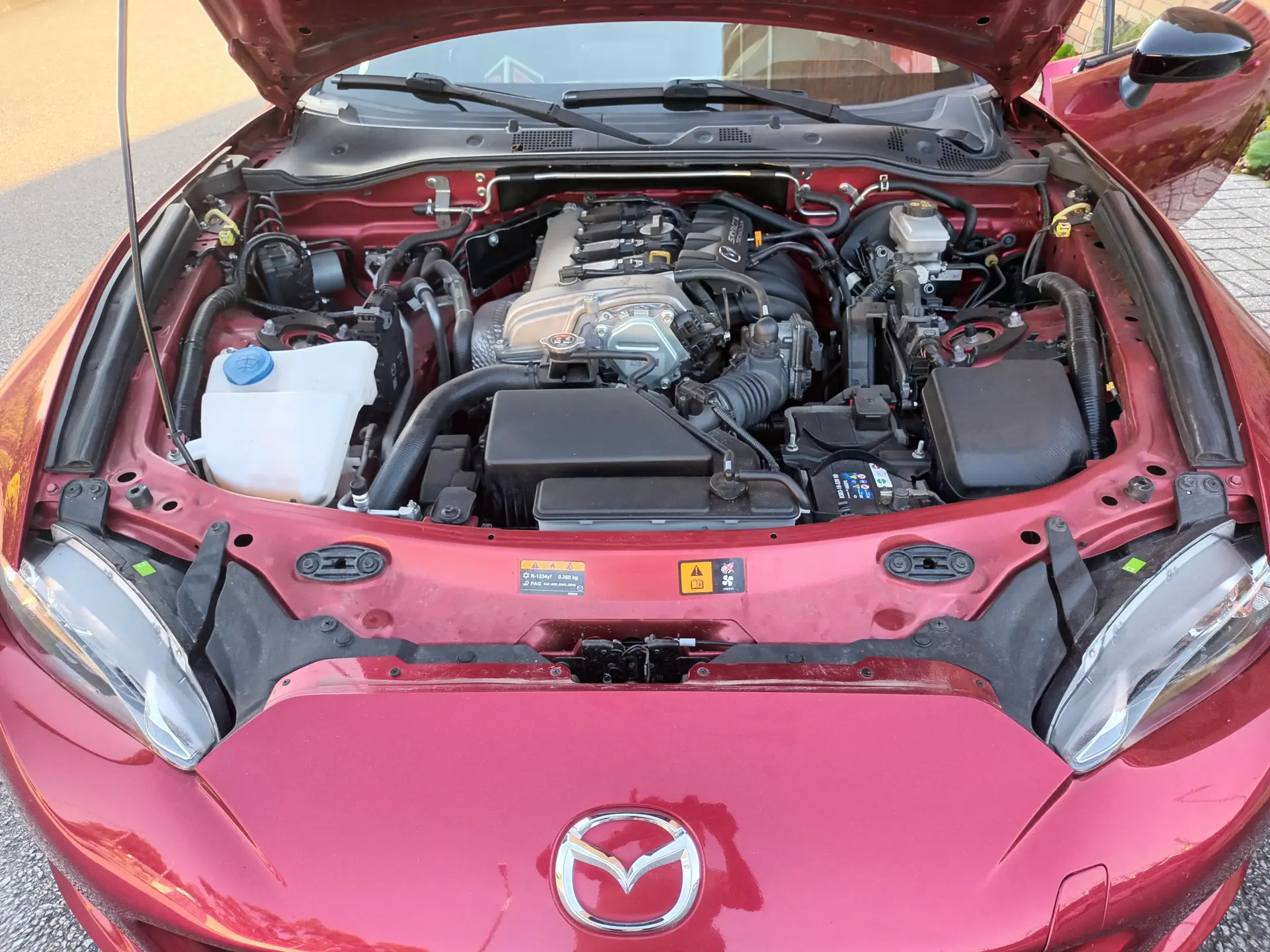 Mazda MX-5 MZR 1.5 RF Sky.Evolve HS Navi 18