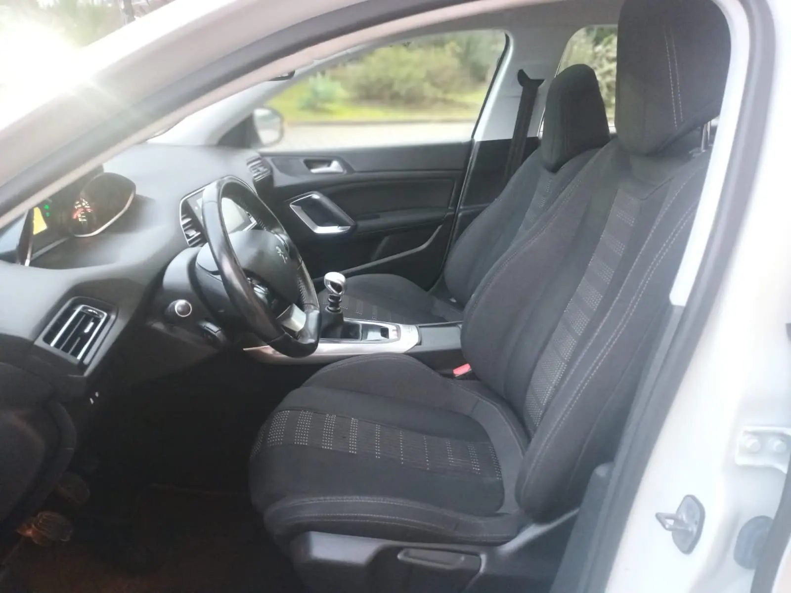 Peugeot 308 SW 1.6 e-HDi Active 18