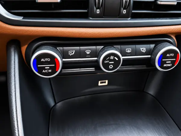 Alfa Romeo Giulia 2.2 D Super AT8 21