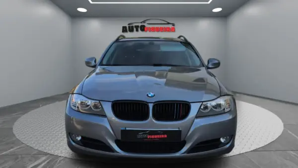 BMW 320 d Touring Sport 3