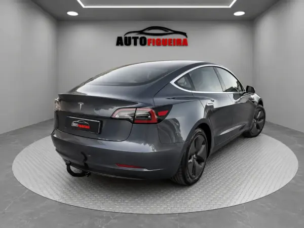 Tesla Model 3 Tração Traseira 4