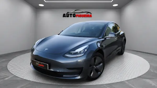 Tesla Model 3 Tração Traseira 7
