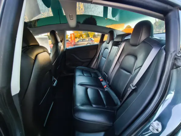 Tesla Model 3 Tração Traseira 12