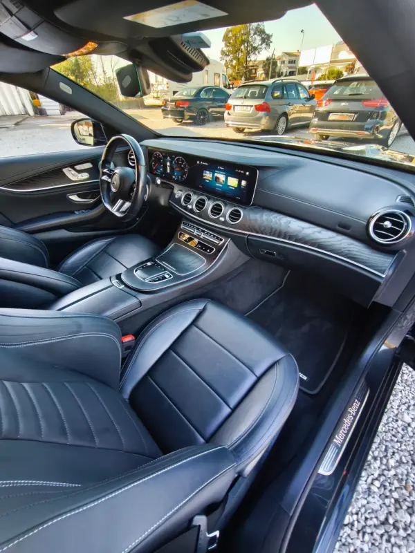Mercedes-Benz E 220 d AMG Line 26