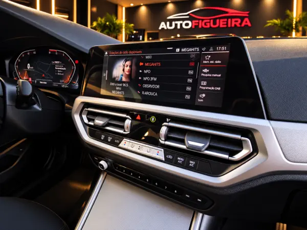 BMW 320 d Touring Navigation Auto 17