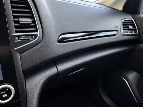 Renault Mégane Sport Tourer 1.6 E-Tech Plug-In Hybrid R.S. Line 15