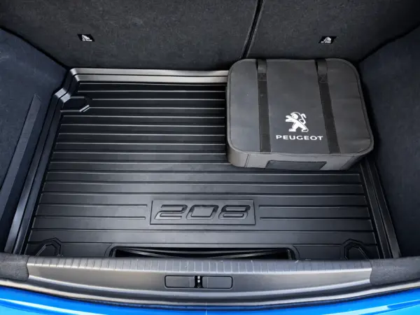 Peugeot e-208 50 kWh GT Line 11
