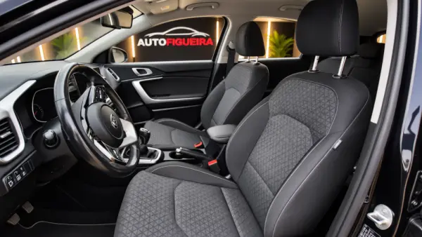 Kia Ceed SW 1.0 T-GDi Sport 10