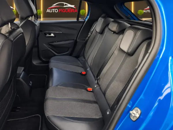 Peugeot e-208 50 kWh GT Line 24