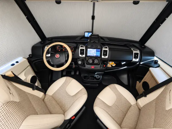 Autostar Privilege I730LC 15