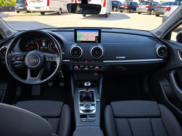 Audi A3 Sportback 8V 1.6 TDI Sport Sportback 15