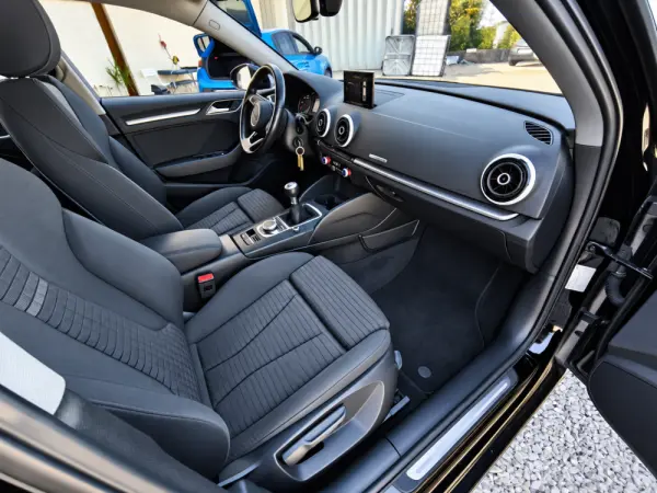 Audi A3 Sportback 8V 1.6 TDI Sport Sportback 8