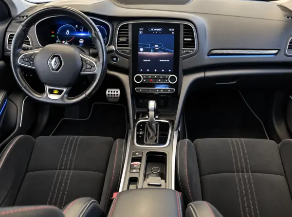 Renault Mégane Sport Tourer 1.6 E-Tech Plug-In Hybrid R.S. Line 6