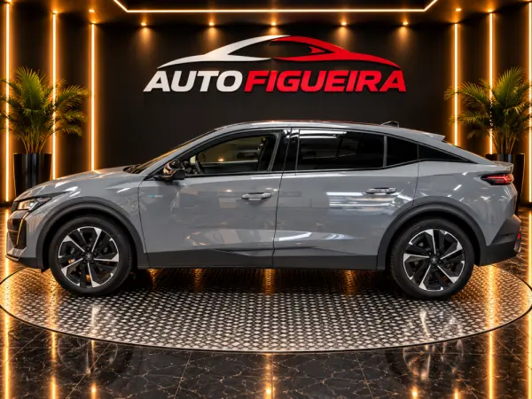 Peugeot 408 1.6 Hybrid Allure Pack e-EAT8 8