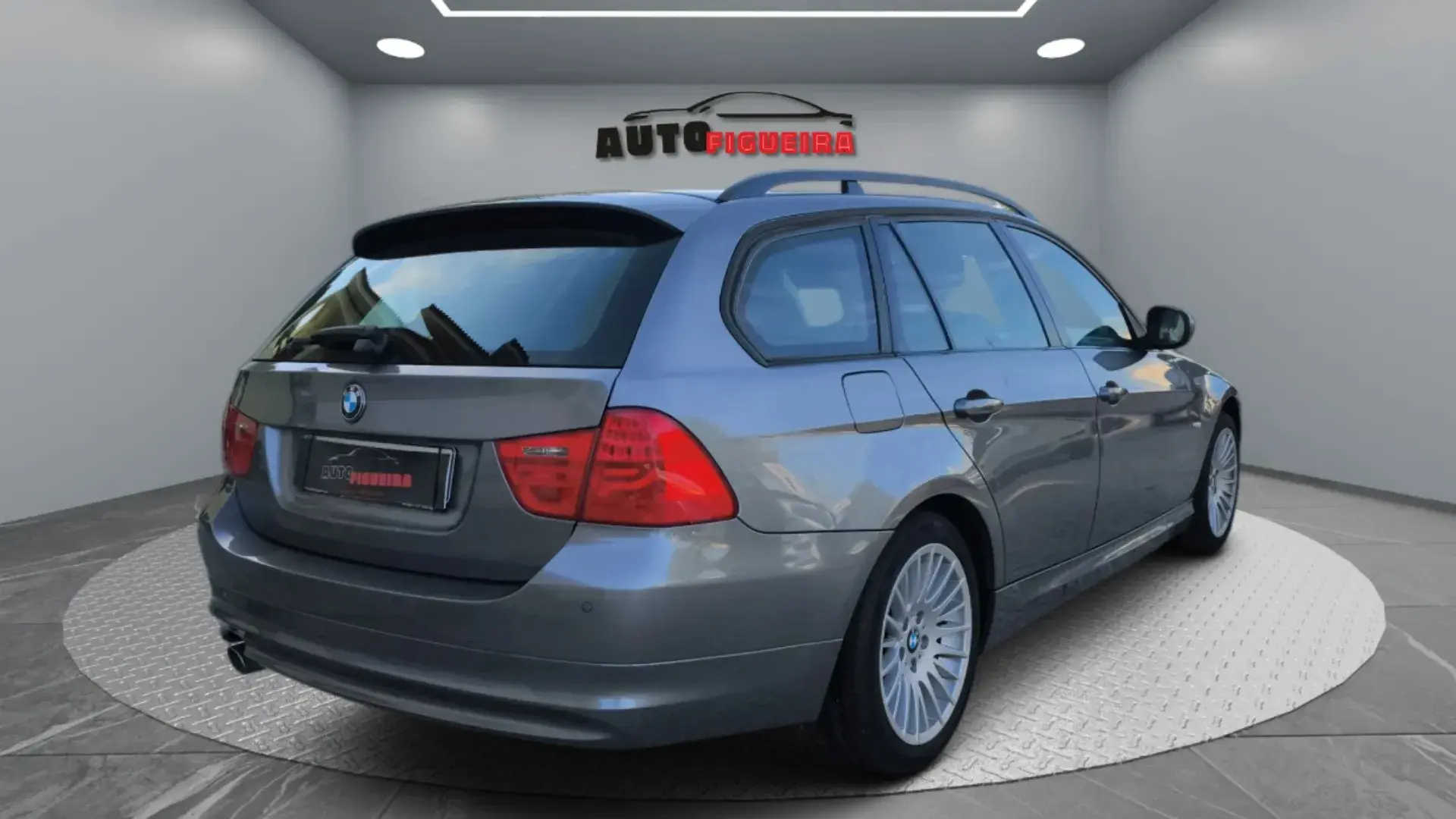 BMW 320 d Touring Sport 6