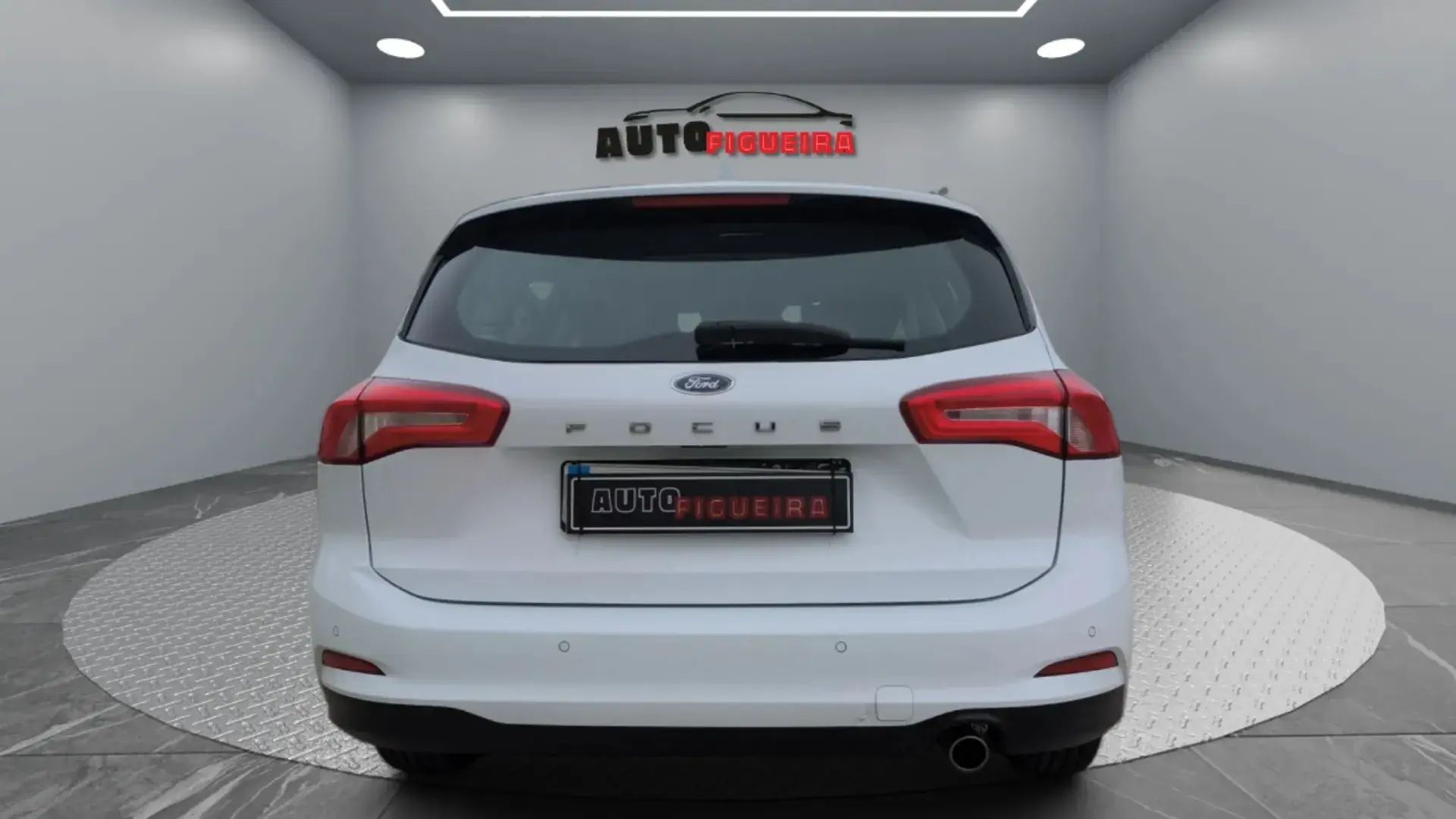 Ford Focus SW 1.5 TDCi EcoBlue Connected 3
