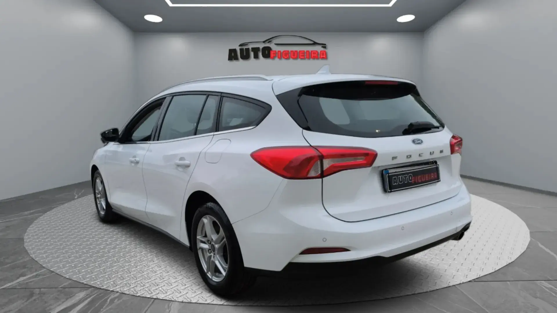 Ford Focus SW 1.5 TDCi EcoBlue Connected 4